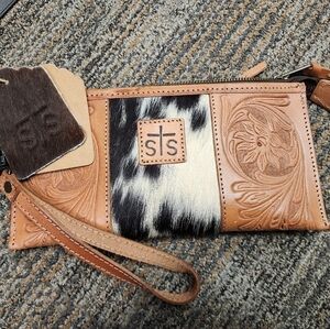 Sts wristlet